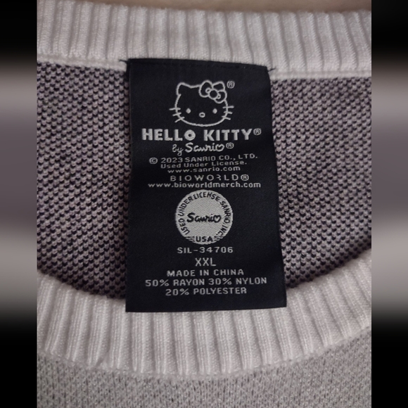 Hello Kitty Sweater Sanrio Crewneck Long Y2K Kawaii Art Limited Edition - Picture 3 of 8